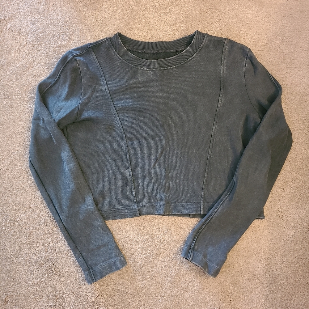 Zara Cropped Acid Wash Crewneck